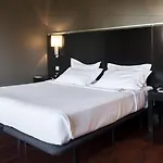 Hotel Ac Palacio De Santa Ana By Marriott