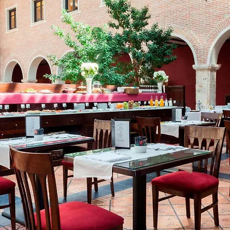 Ac Palacio De Santa Ana By Marriott Hotel 5*