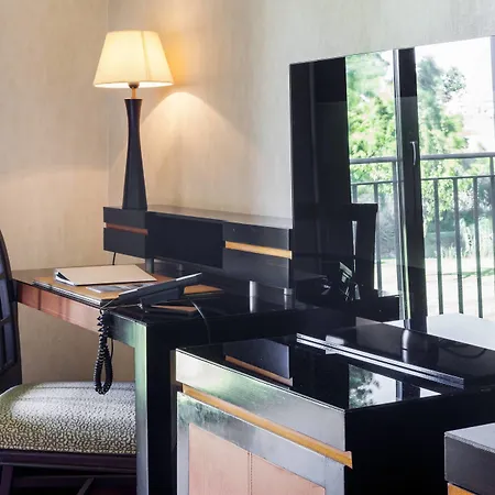 Ac Palacio De Santa Ana By Marriott Hotel 5*