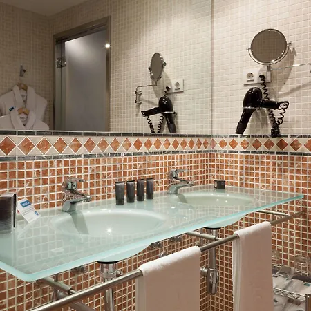 Hotel Ac Palacio De Santa Ana By Marriott