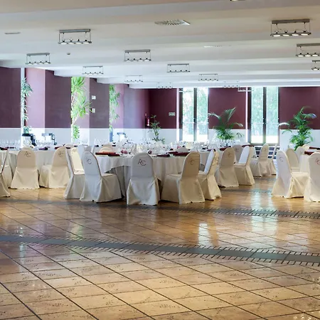 فندق Ac Palacio De Santa Ana By Marriott