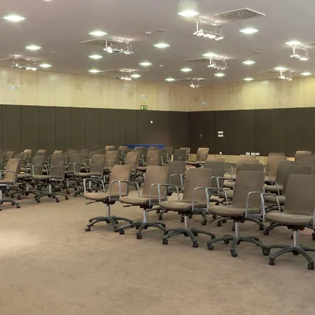 Hotel Ac Palacio De Santa Ana By Marriott 5*