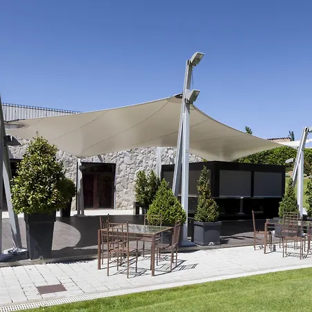 圣安娜帕拉西奥生活方式万豪ac酒店