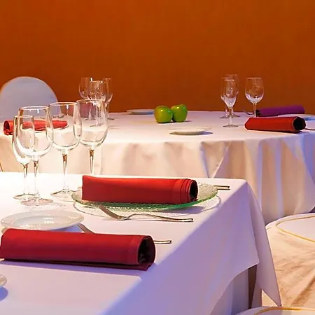 Ac Palacio De Santa Ana By Marriott Отель 5*