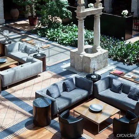 Ac Palacio De Santa Ana By Marriott فندق
