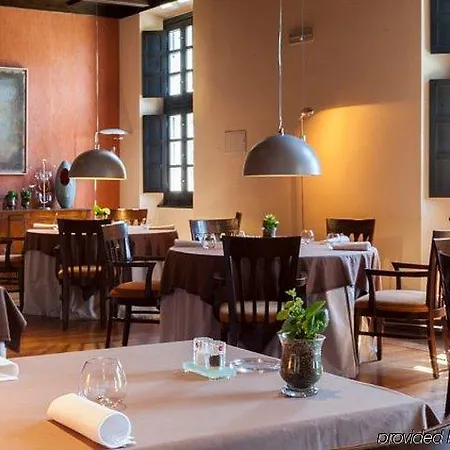 فندق Ac Palacio De Santa Ana By Marriott باياذوليد