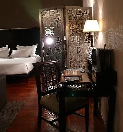 فندق Ac Palacio De Santa Ana By Marriott 5*