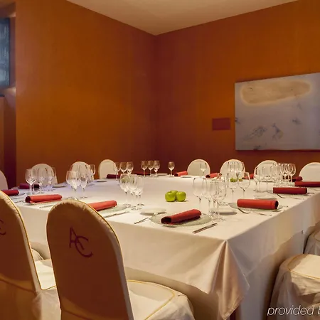 Hotel Ac Palacio De Santa Ana By Marriott