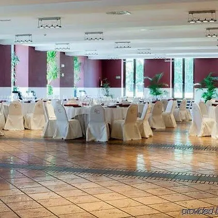 Hotel Ac Palacio De Santa Ana By Marriott 5*