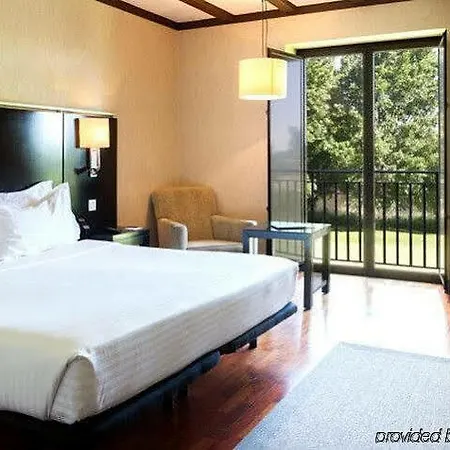 Ac Palacio De Santa Ana By Marriott 5*