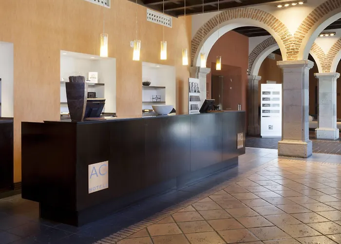 Ac Palacio De Santa Ana By Marriott 호텔 바야돌리드