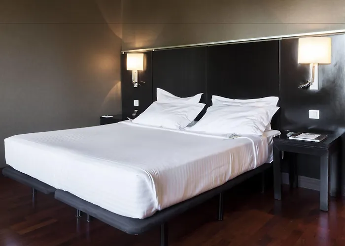 호텔 Ac Palacio De Santa Ana By Marriott