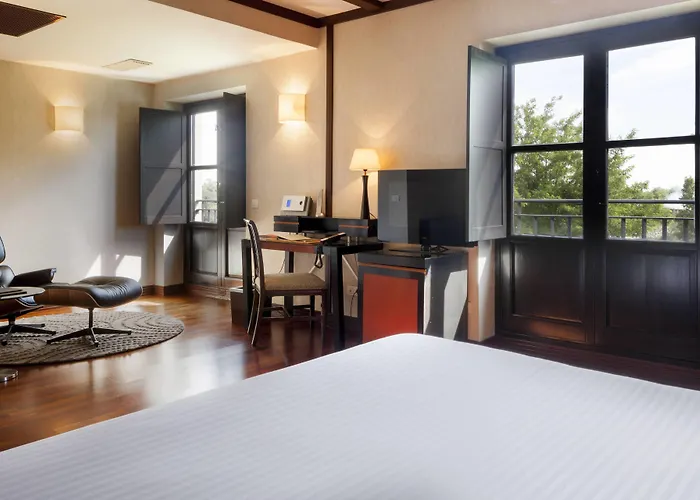 호텔 Ac Palacio De Santa Ana By Marriott