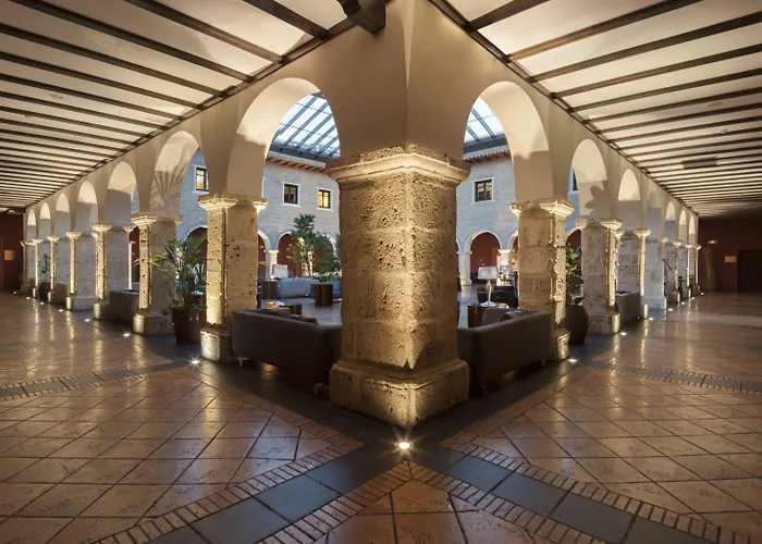 Ac Palacio De Santa Ana By Marriott 호텔 5*