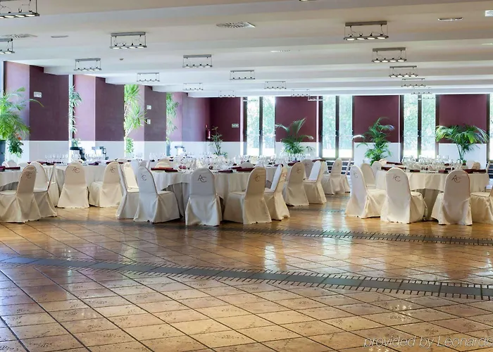 Ac Palacio De Santa Ana By Marriott 바야돌리드