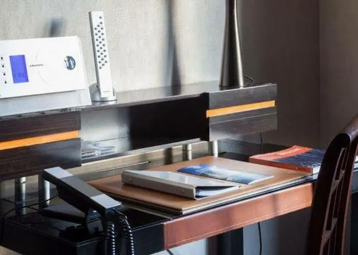 호텔 Ac Palacio De Santa Ana By Marriott 5*